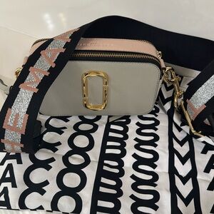 Marc Jacobs Snapshot